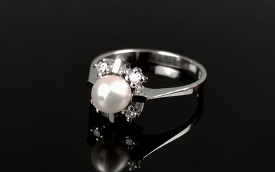 Pearl diamond ring, 585/14K white gold, 2,89g, pearl in white lustre in the middle, diameter approx