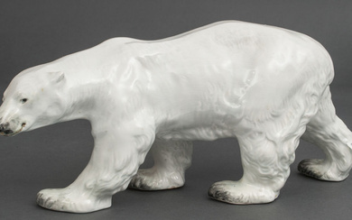 Porcelain figurine "Bear" 20th century. Porcelain. 39x12x18 cm