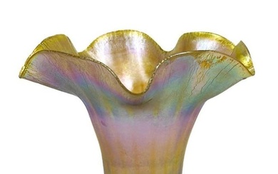 Quezal Iridescent Favrile Glass Vase