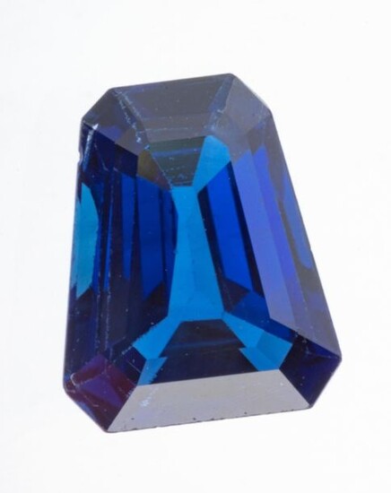 Saphir bleu roi de 2,57 ct. d’une pureté...