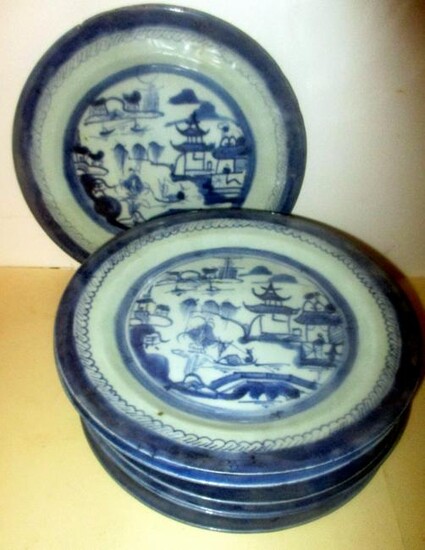 Set of Ten Chinese Antique Canton Dinner Plates