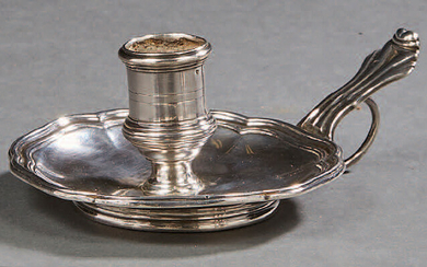 Silver hand candlestick, basin with six contours bordered...
