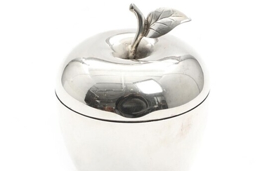 SOLD. Tiffany & Co.: A sterling silver apple shaped bonbonniere. Marked 23748. Weight app. 220 gr. H. 11 cm. – Bruun Rasmussen Auctioneers of Fine Art