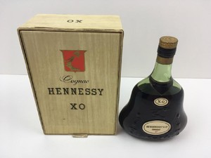 Lot-Art | VINTAGE COGNAC JAS. HENNESSY & CO. X.O. WITH BOX