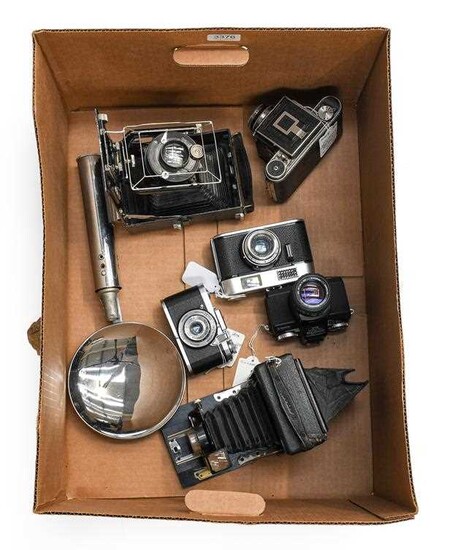 Various Cameras Reflex-Korelle, Zeiss Ikon plate camera, Butcher plate...