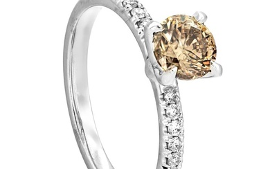 0.95 tcw Diamond Ring - 14 kt. White gold - Ring - 0.81 ct Diamond - 0.14 ct Diamonds - No Reserve Price