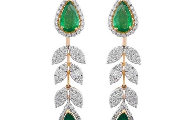 12.9 TCW SI/HI Diamond & Emerald Earrings 18kt white