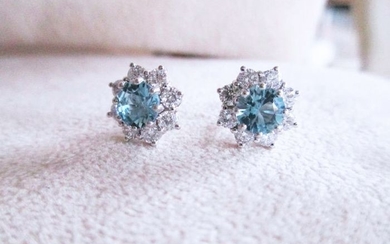 18 kt. White gold - Earrings aquamarines - Diamonds