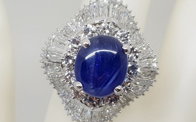 18 kt. White gold - Ring - 4.03 ct Sapphire - Diamonds