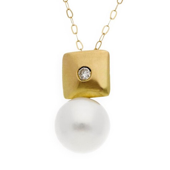 18 kt. Yellow gold - Necklace with pendant - 0.07 ct Diamond - 10.00mm South Sea Pearl (Australian)
