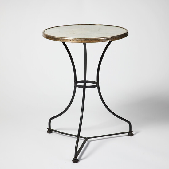 1873145. TABLE "GUÉRIDON", France second half of the 19th century, blackened iron stand with tripod-shaped foot.