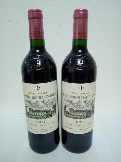 2011 Château La Mission Haut Brion - Graves Grand Cru Classé - 2 Bottles (0.75L)