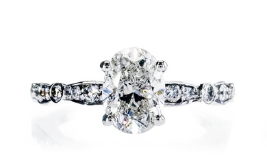2.33 ct. t.w. Oval Diamond Ring - 14 kt. White gold - Ring - Clarity enhanced 2.01 ct Diamond - Diamonds