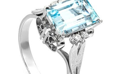2.79 tcw Aquamarine Ring Platinum - Ring - 2.54 ct Aquamarine - 0.25 ct Diamonds - No Reserve Price