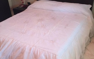 Bedspread (1) - organza and lace - 1950-1974