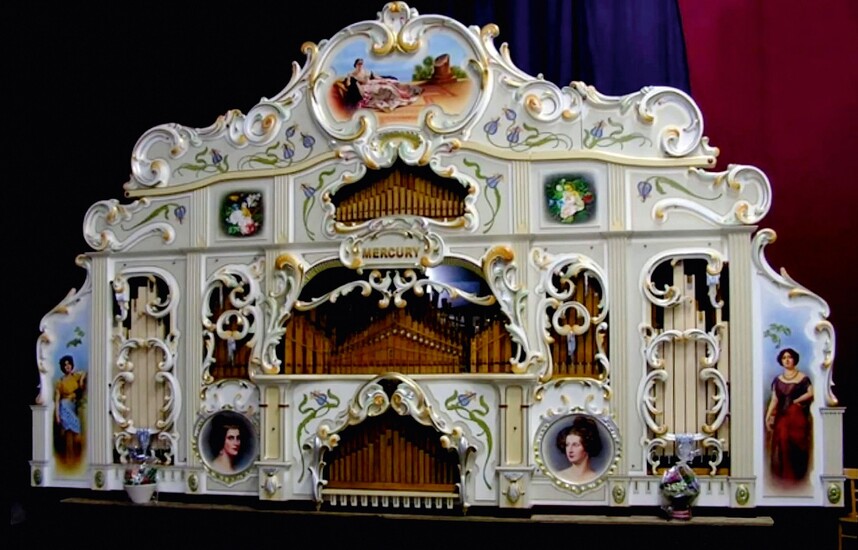 76-Key Dance Organ in the Belgian Style