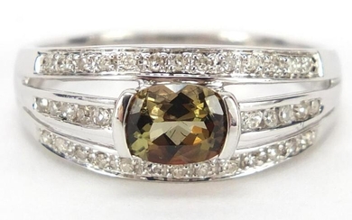 9ct gold diamond and brown stone ring, size P, 3.2g