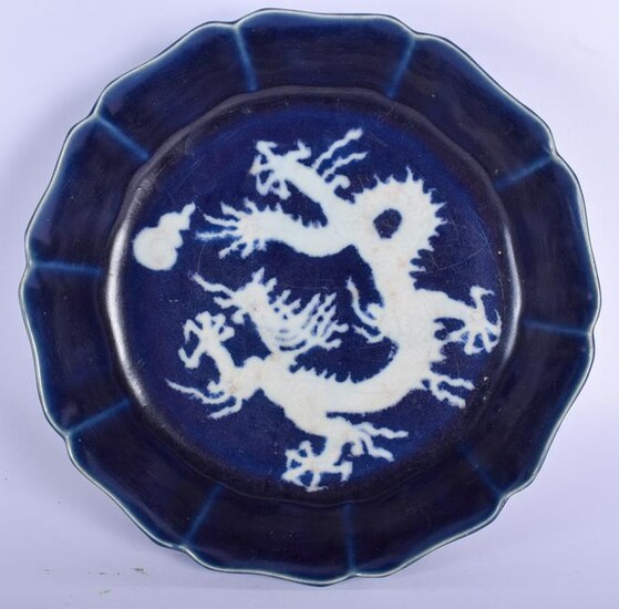 A LARGE CHINESE BLUE GLAZED PORCELAIN BRUSH WASHER
