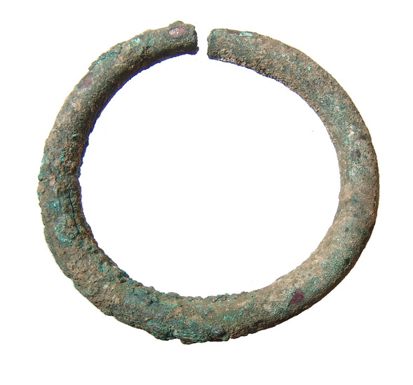 A Near Eastern bronze bracelet