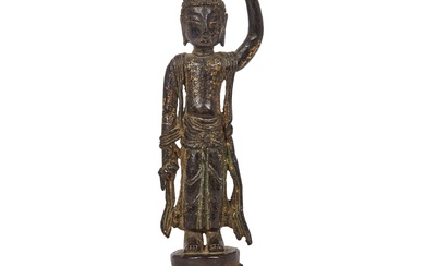 A SCULPTURE IN BURNISHED GILDED BRONZE, SILLA, 8TH-9TH CENTURY