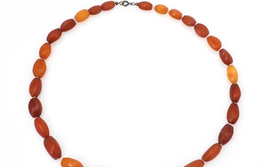 SOLD. A gratuated amber necklace of numerous amber pieces. Pearl diam. 8-21 mm. L. 57 cm. – Bruun Rasmussen Auctioneers of Fine Art