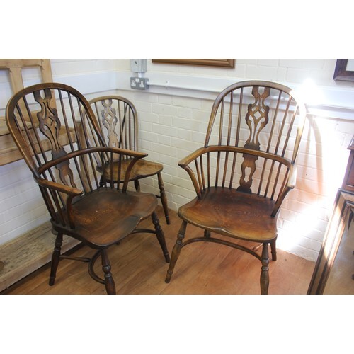 A pair of early 20th century elm, ash, and beech Windsor elb...