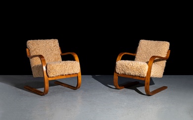Alvar AALTO 1898-1976 Paire de fauteuils