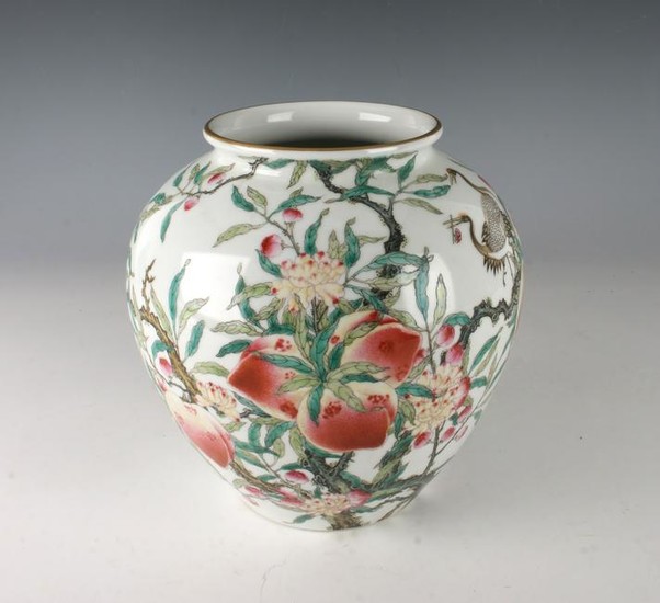 CHINESE PORCELAIN NINE PEACH VASE WITH CRANES
