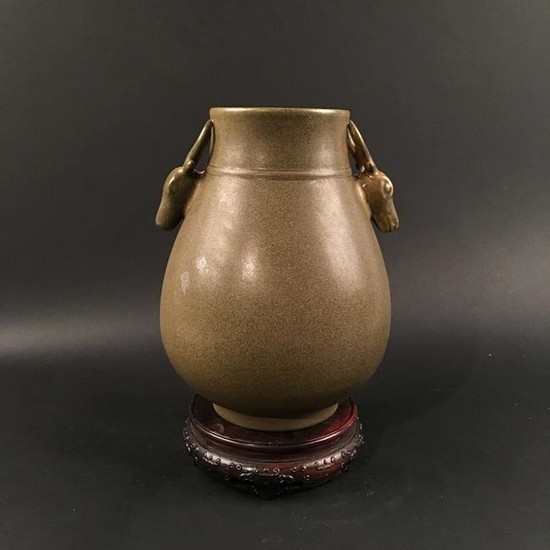 Chinese Teadust Glazed Porcelain Bailuzun Vase