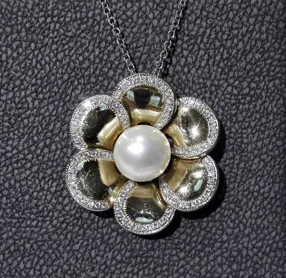 Cielo - 18 kt. Akoya pearl, Yellow gold, 8 mm - Necklace with pendant - Diamonds