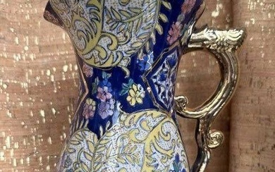 Fabulous Antique Chinese Porcelain Vase / Pitcher 10 inches tall