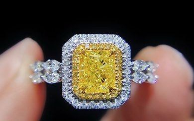 GIA CERTIFIED 14K GOLD 1.51 CTW NATURAL YELLOW DIAMOND & DIAMOND RING