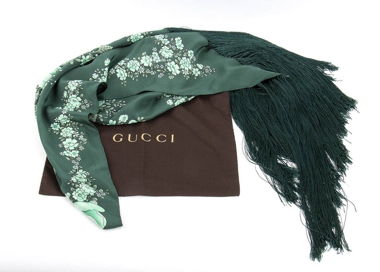 GUCCI SILK SHAWL 2015 ca Green silk fringed floral...