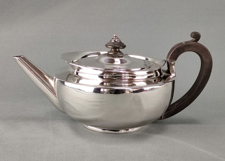 Georgian teapot, severely compressed form, wooden knob and handle, England, London, King George III