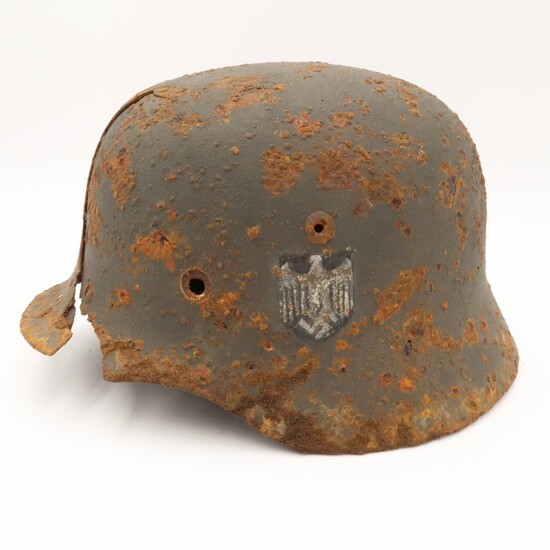 German WWII DD Heer Helmet - Stalingrad Relic
