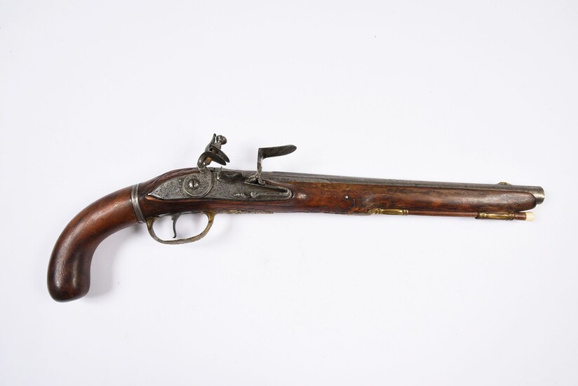 IMPORTANT PISTOL.Flat-bodied flintlock with nicely engraved figures. Long barrel and removable stock allowing to adapt a long stick. Posterior ramrod. Decorated bronze fittings. The barrel and lock are signed "CASPAR ZERNER A WIEN". Restorations to...