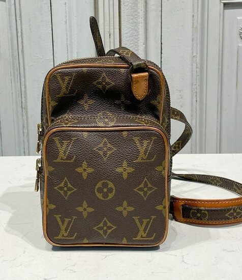 Louis Vuitton Mini Amazone Bag