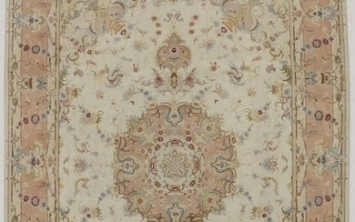 Luxury Wool & Silk Extra Fine 550 Knots 7X10 Signed Oriental Rug Decor Carpet