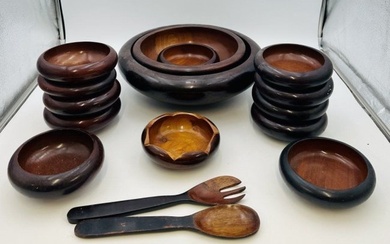 Mid Century Wood Salad Bowl Set (14 Pieces)