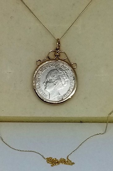 Mixed Silver, Yellow gold - Necklace with pendant 25 cent silver coin from 1941 netherlands