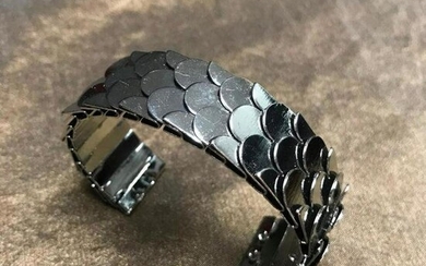 Modern Gunmetal Fish Scale Fashion Cuff Bracelet