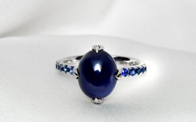 No Reserve Price - 14 kt. White gold - Ring - 6.79 ct Sapphire - Sapphires, IGI-Certified
