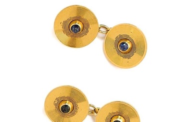 PAIR OF GOLD AND SAPPHIRE CUFFLINKS, 1955