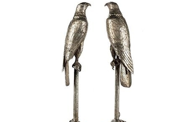 Paar silberne Falken