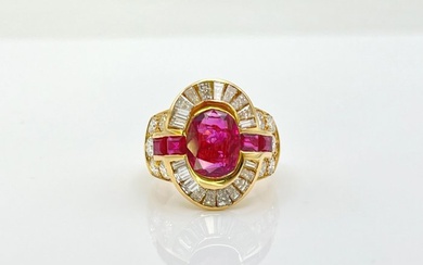 Ring - 18 kt. Yellow gold Ruby - Thailand - Diamond
