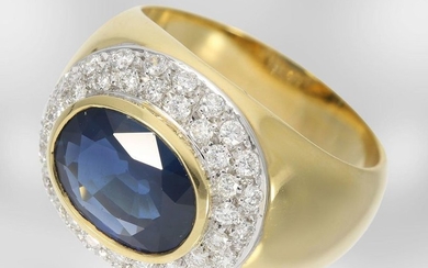 Ring: classic high-quality sapphire ring with diamonds, total...