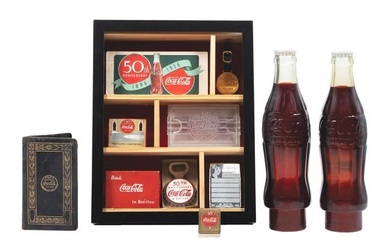 SMALL COLLECTION OF COCA-COLA ADVERTISING ITEMS