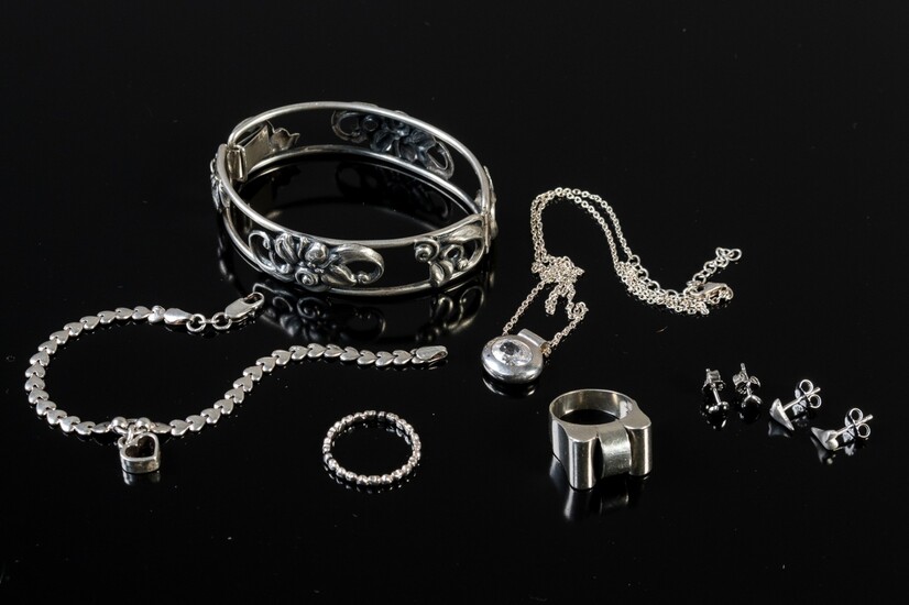 Sanling smykker i sølv (7)