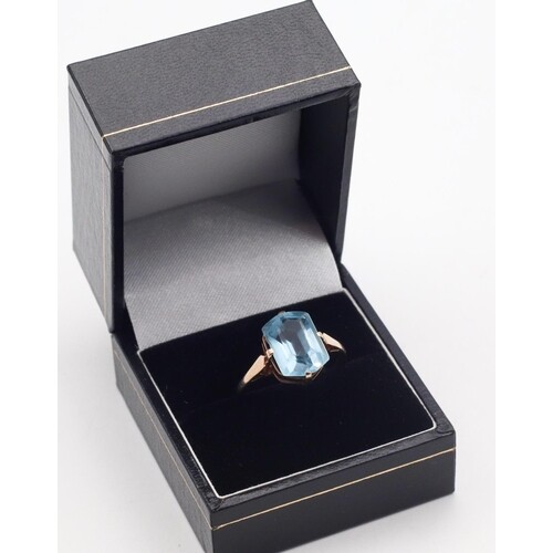 Topaz Centre Stone Ladies Ring Mounted on 9 Carat Gold Ring ...