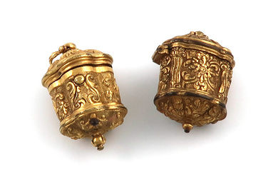 Two late-18th century gilt-metal thimble cases...